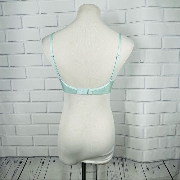 Victoria's Secret Mint Sparkle Plunge Push Up Bra - Size 34C - Picture 5 of 14